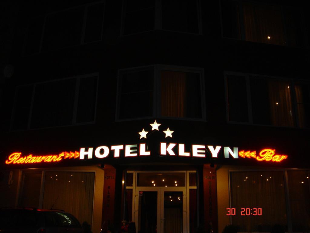 Hotel Kleyn Констанца Екстериор снимка